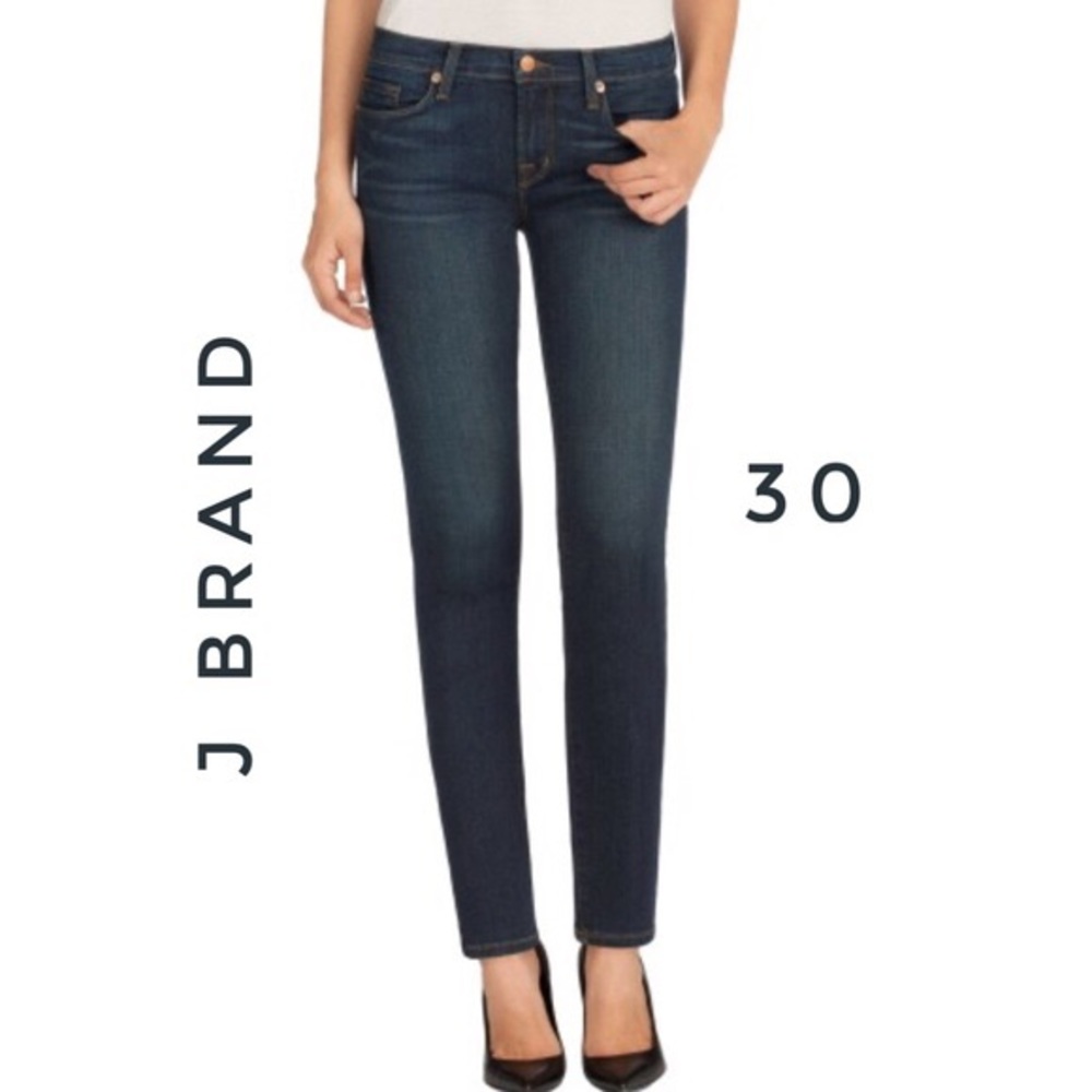 J BRAND DARK WASH VINTAGE JEANS